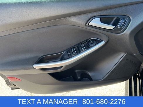 Used 2017 Ford Focus ST FWD image 9