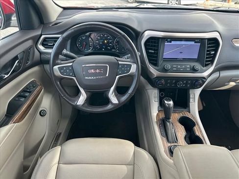Certified 2019 GMC Acadia Denali w/ Technology Package FWD image 14