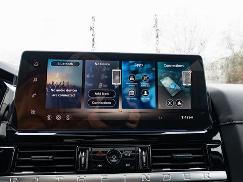 New 2026 Nissan Pathfinder SL AWD/4WD image 18