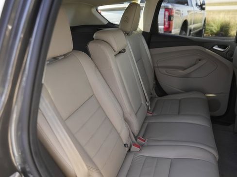 Used 2015 Ford Escape Titanium image 16