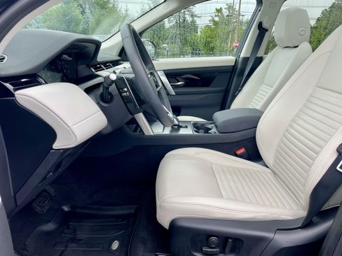 Certified 2025 Land Rover Discovery Sport S AWD/4WD image 14