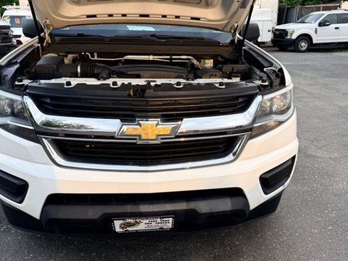 Used 2017 Chevrolet Colorado W/T w/ WT Convenience Package AWD/4WD image 31