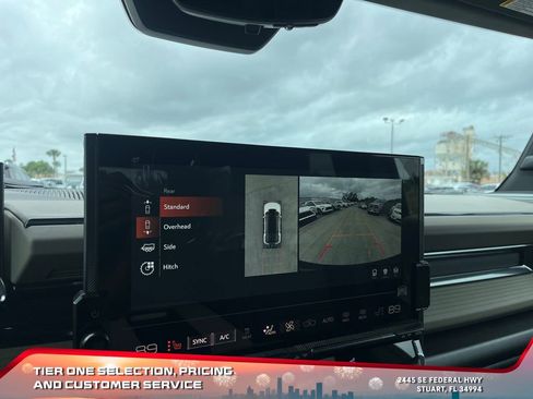 New 2026 GMC Hummer EV SUV image 29