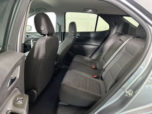 Used 2024 Chevrolet Equinox LT FWD image 25