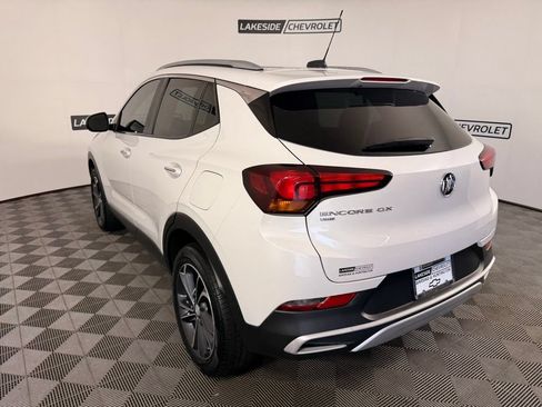 Used 2022 Buick Encore GX Select AWD/4WD image 4
