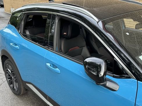 New 2026 Nissan Kicks SR w/ SR Premium Package AWD/4WD image 13
