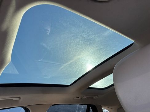 Used 2016 Mercedes-Benz GLC 300 image 22