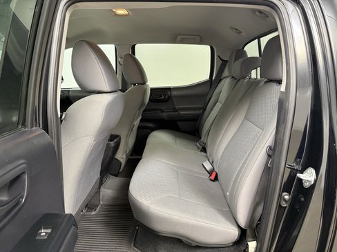 Used 2021 Toyota Tacoma SR image 18