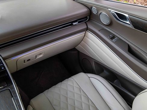 Used 2024 Genesis GV80 3.5T w/ Prestige Package image 20