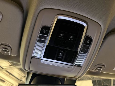 Used 2022 RAM 1500 Laramie image 21