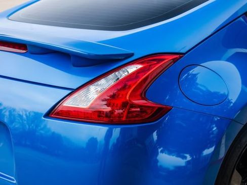 Used 2009 Nissan 370Z Coupe image 38