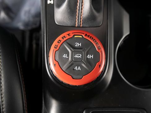 Used 2024 Ford Bronco Raptor w/ Interior Carbon Fiber Pack 6 AWD/4WD image 26