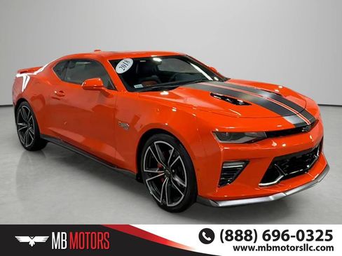 Used 2018 Chevrolet Camaro SS w/ Hot Wheels Edition RWD image 4