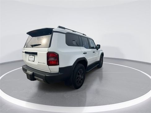Used 2024 Toyota Land Cruiser image 8