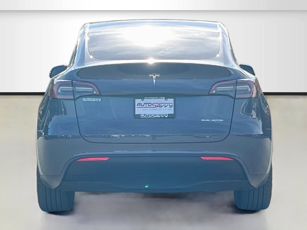 Used 2023 Tesla Model Y Long Range AWD/4WD image 6