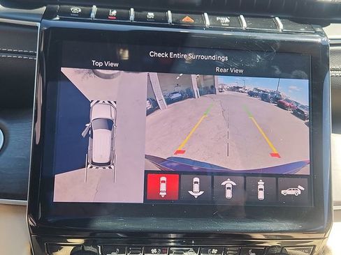 Used 2025 Jeep Grand Cherokee Limited w/ Luxury Tech Group II AWD/4WD image 20