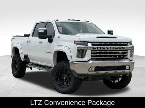 Used 2021 Chevrolet Silverado 2500 LTZ w/ LTZ Plus Package AWD/4WD image 2