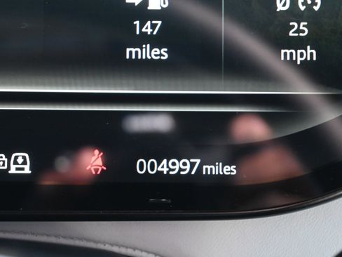 Used 2025 Land Rover Range Rover Sport Dynamic SE image 23