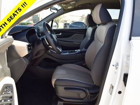 Used 2023 Hyundai Santa Fe SE image 3