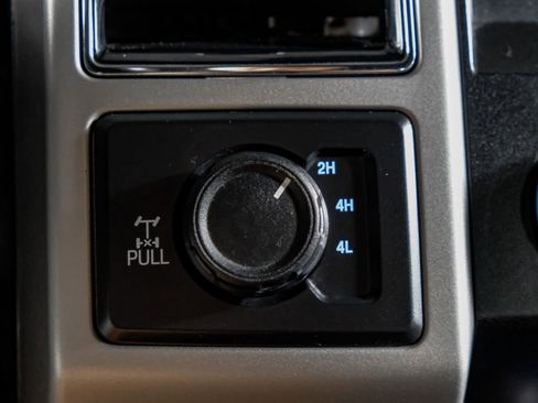 Used 2021 Ford F250 Lariat image 24