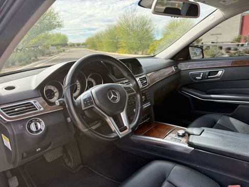 Used 2014 Mercedes-Benz E 350 image 10
