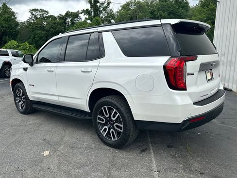 Used 2023 GMC Yukon AT4 w/ LPO, Floor Liner Package AWD/4WD image 8