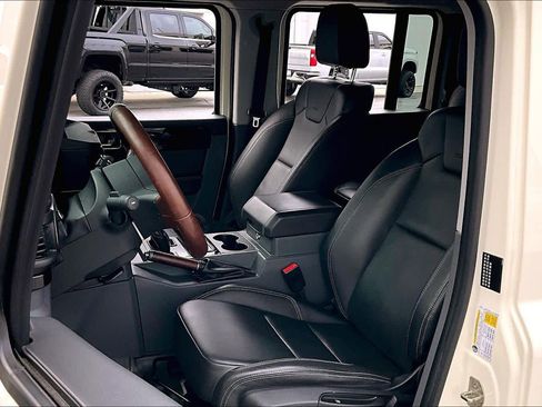 Used 2024 INEOS Grenadier image 7