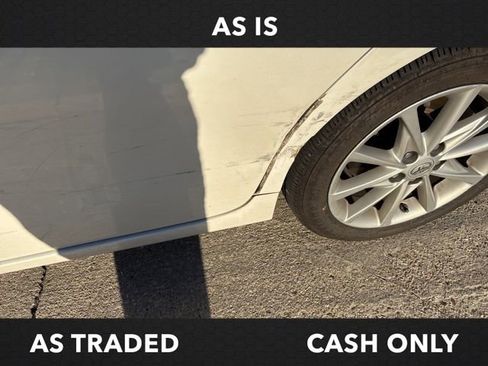 Used 2014 Toyota Prius V Five image 10