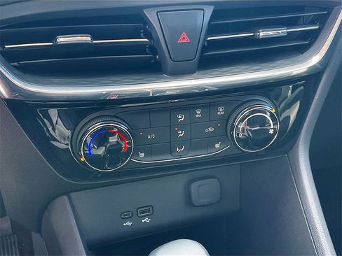 Used 2025 Buick Encore GX Sport Touring w/ Comfort Package image 17