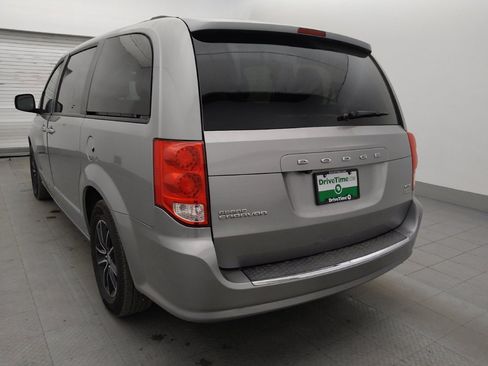 Used 2019 Dodge Grand Caravan GT FWD image 5