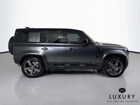 Used 2024 Land Rover Defender 110 Carpathian Edition AWD/4WD image 5