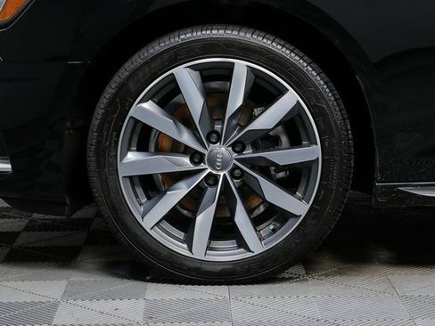 Used 2021 Audi A4 2.0T Premium w/ Convenience Package image 34