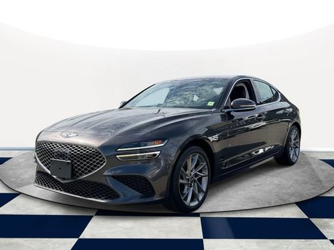 Certified 2022 Genesis G70 2.0T AWD/4WD image 3