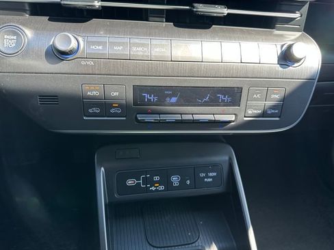 New 2026 Hyundai Kona SEL Premium AWD/4WD image 16