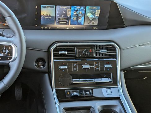 New 2026 Nissan Armada SV image 11