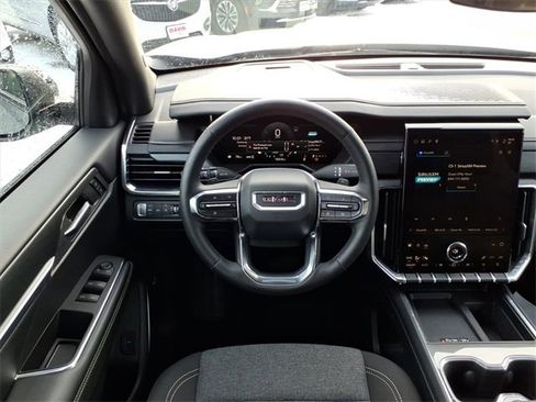 Used 2025 GMC Acadia Elevation image 14