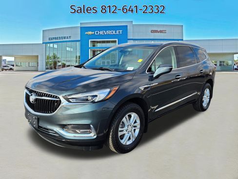 Used 2020 Buick Enclave Essence image 3