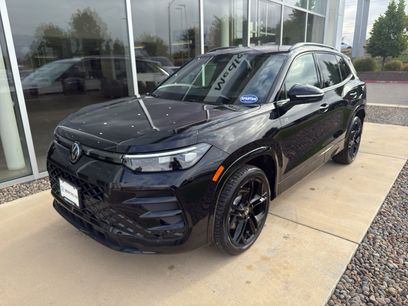 New 2025 Volkswagen Tiguan SE R-Line