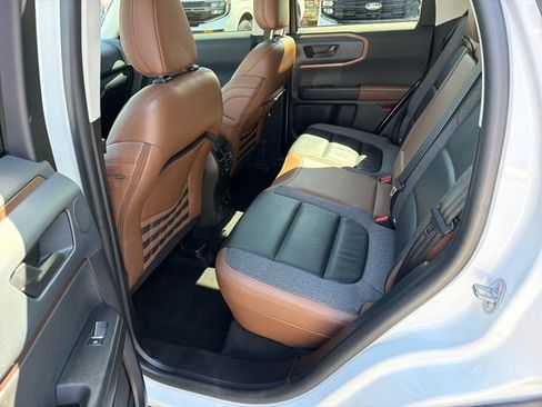 Certified 2022 Ford Bronco Sport Outer Banks w/ Tech Package AWD/4WD image 28