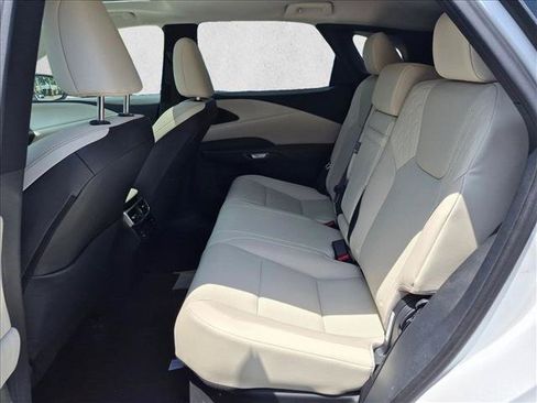 Used 2024 Lexus RX 350 FWD w/ Technology Package image 17
