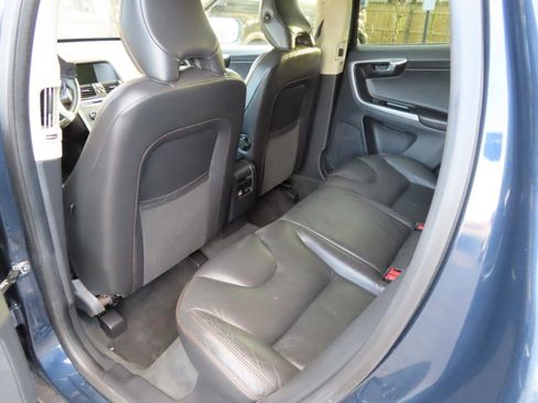 Used 2013 Volvo XC60 T6 image 9