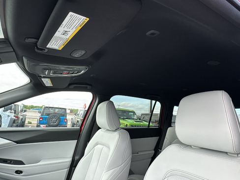 New 2026 Jeep Cherokee Limited AWD/4WD image 14