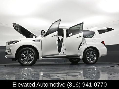 Used 2022 INFINITI QX80 Luxe w/ Cargo Package AWD/4WD image 42