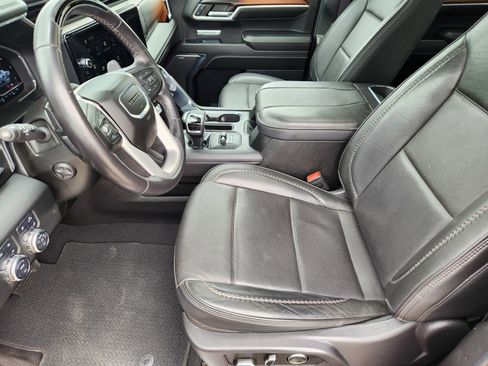Used 2024 GMC Sierra 1500 Denali image 11