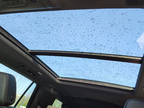 Used 2023 Chevrolet Tahoe RST image 26