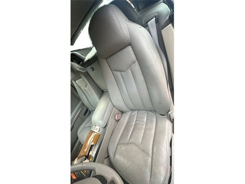 Used 2005 Cadillac XLR image 12