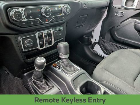 Used 2020 Jeep Gladiator Sport AWD/4WD image 23
