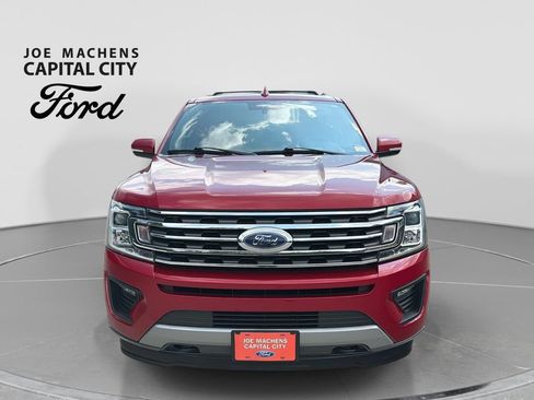 Used 2020 Ford Expedition XLT w/ Equipment Group 202A AWD/4WD image 10