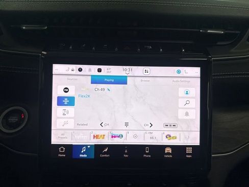 Used 2023 Jeep Grand Cherokee Limited AWD/4WD image 43