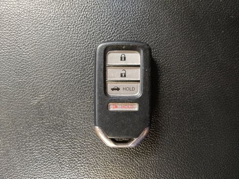 Used 2019 Honda Accord LX image 32